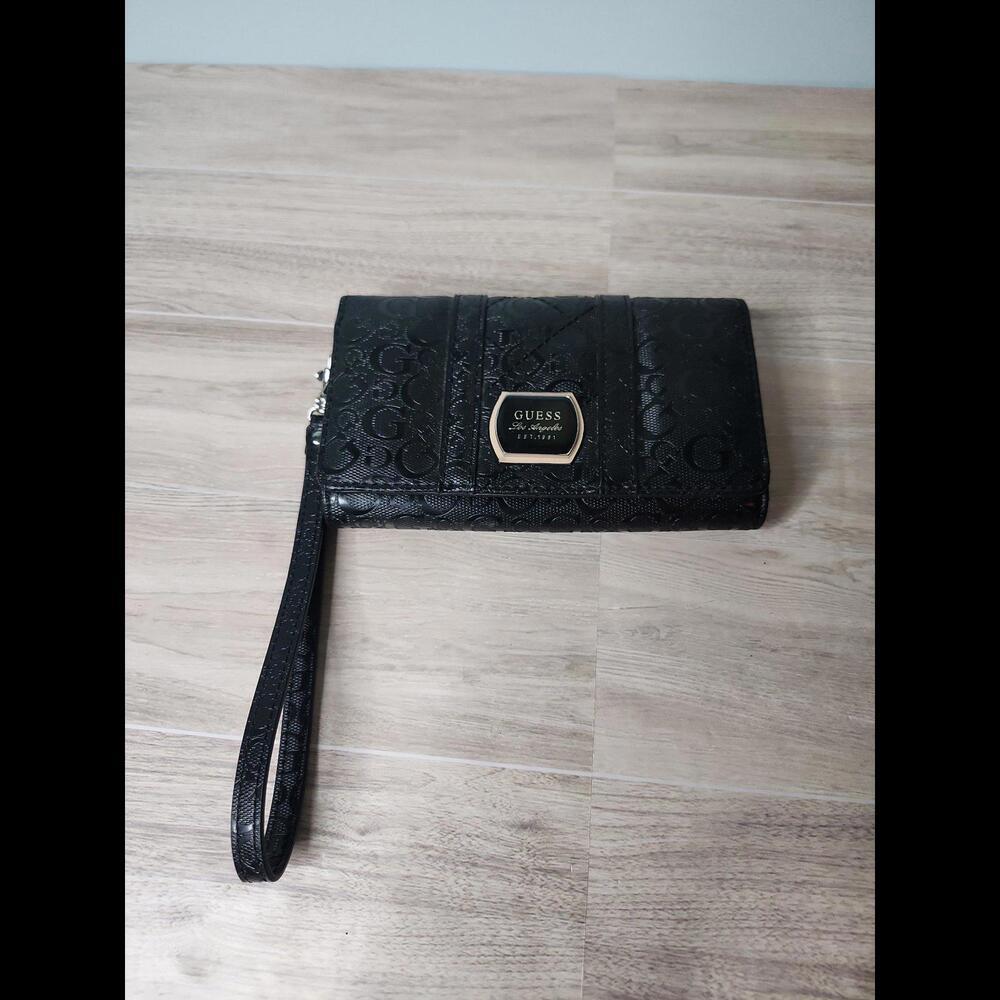 Guess wallet with strap